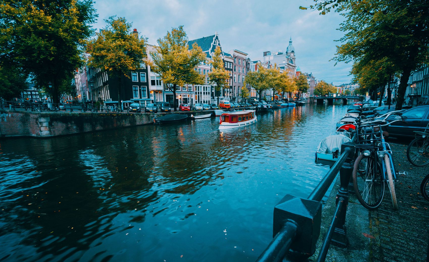 Amsterdam Cityscape Before The Blue Hour Holland 2021 08 26 20 17 25 Utc